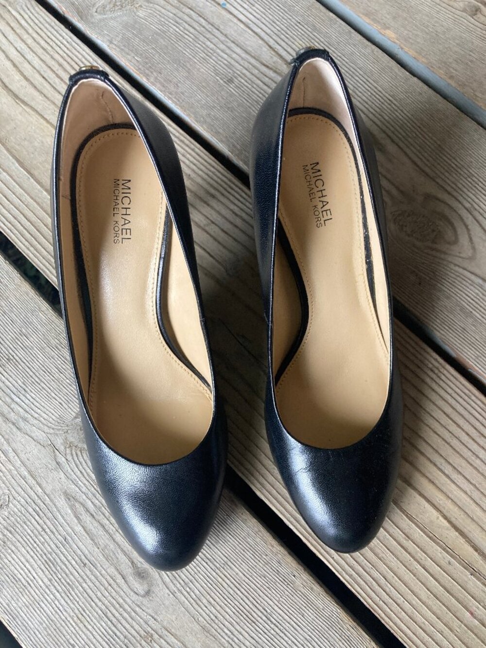 Michael Kors MK-Flex Leather Pump Heels